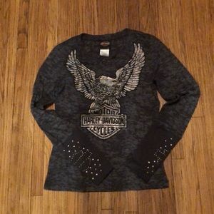 Womens long sleeve tee